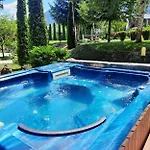 Villa Local *